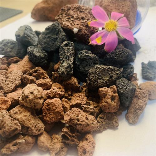 多年來與科研單位合作,不斷產品結構,為拓展市場,由原來單 一的濾料銷